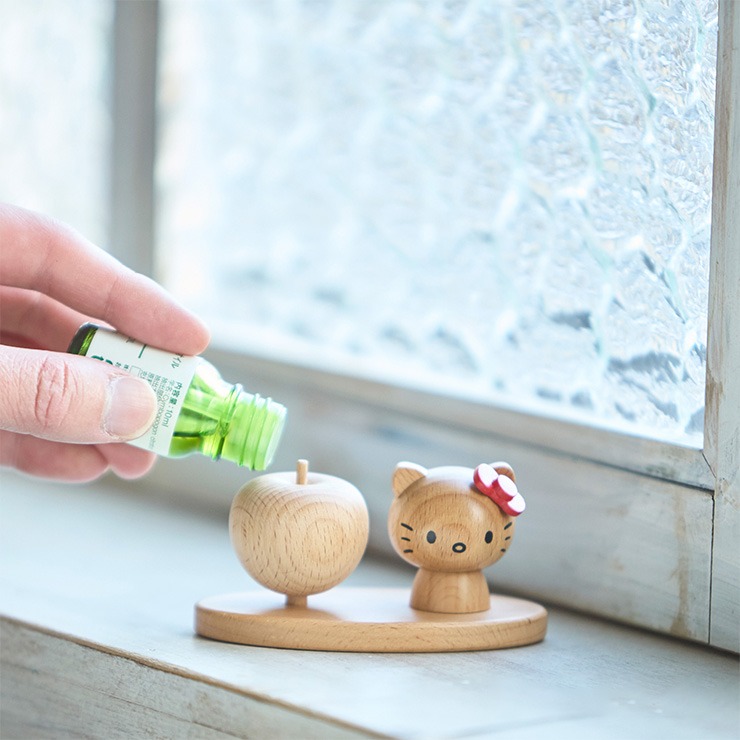 アロマスタンド レッド（ハローキティ） | シャンブル | しまむらパーク