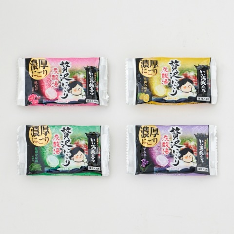 ハッピーバッグ　贅沢炭酸湯32錠セット