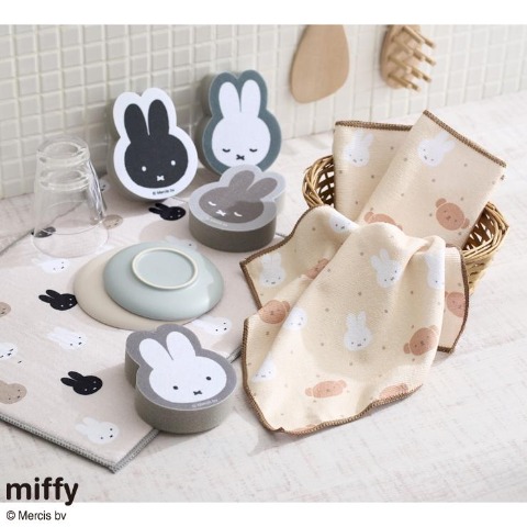 スポンジ4個セット（ミッフィー）