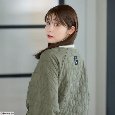 レディース　リバーシブルジャケット（ミッフィー）