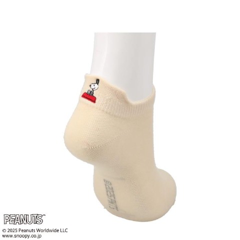 レディース　靴下（PEANUTS）
