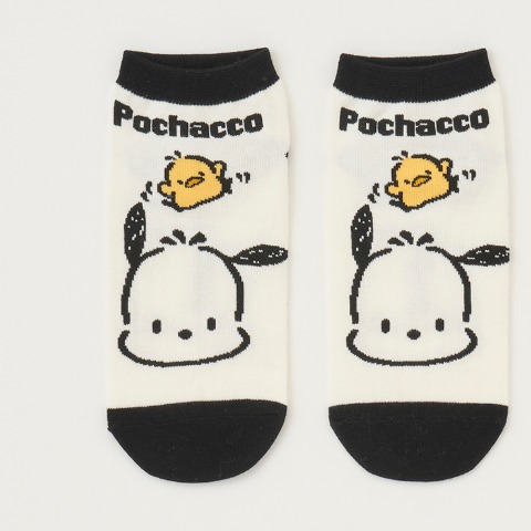 レディース　靴下（ポチャッコ）