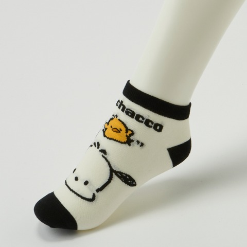 レディース　靴下（ポチャッコ）