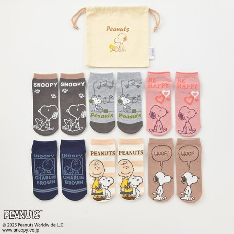 レディース　福袋　靴下6点セット（PEANUTS）