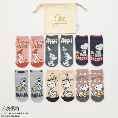 レディース　福袋　靴下6点セット（PEANUTS）