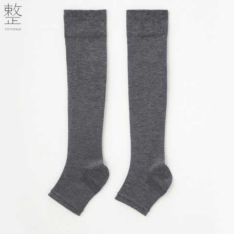 レディース　ハイソックス