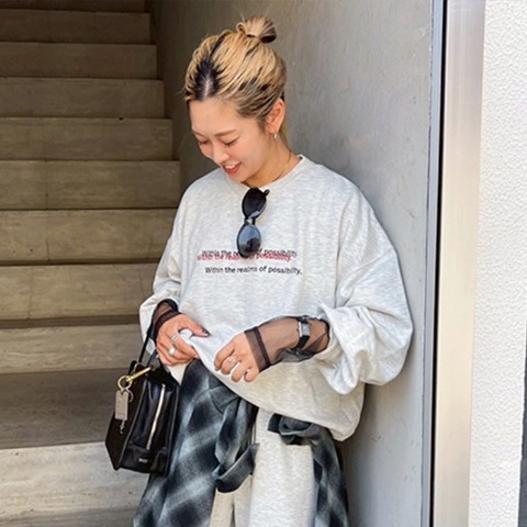 レディース　ビッグシルエットプルオーバー（IKUMI)