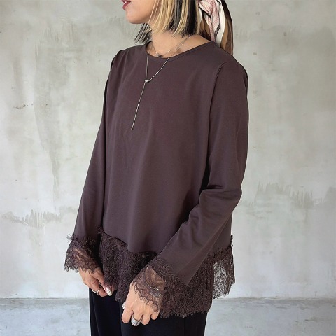 レディース　裾レースTシャツ（IKUMI）