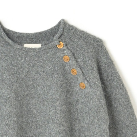 レディース　肩ボタンニットプルオーバー（tsukuru＆Lin.）