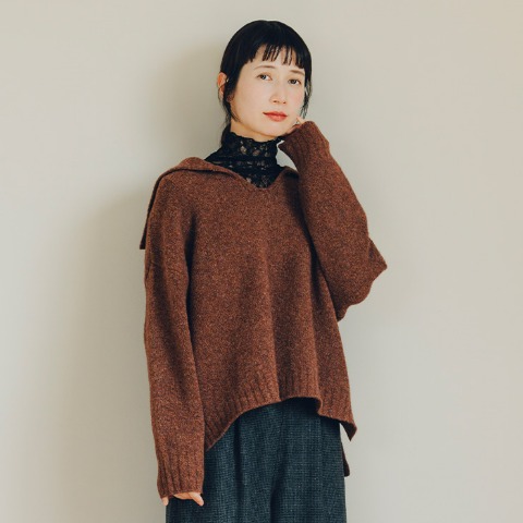 レディース　セーラー襟ニットプルオーバー（tsukuru&Lin.）