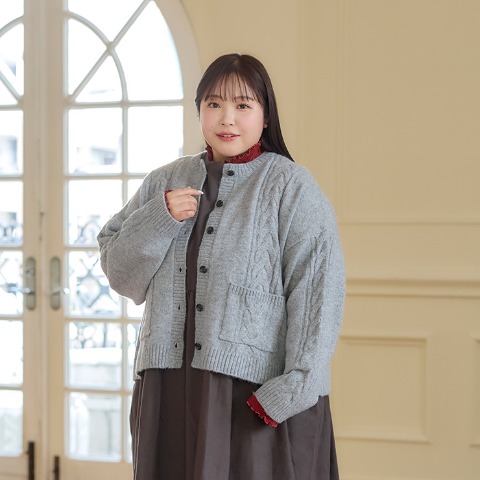 レディース　ケーブルニットカーディガン（Mushroom）