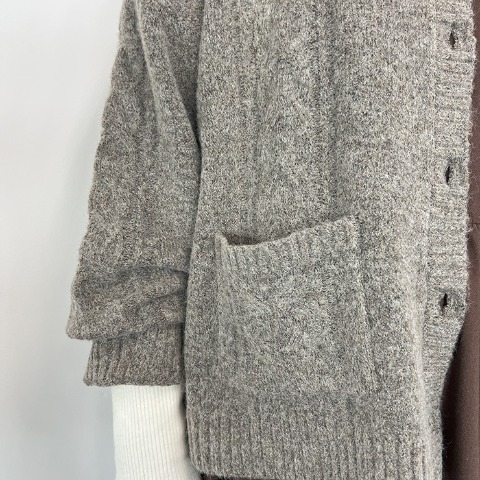 レディース　ケーブルニットカーディガン（Mushroom）