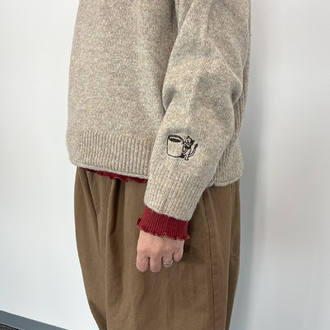 レディース　ロゴジャカードニットプルオーバー（Mushroom）