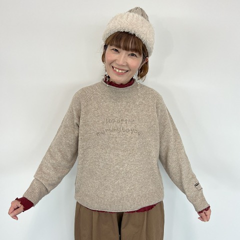 レディース　ロゴジャカードニットプルオーバー（Mushroom）