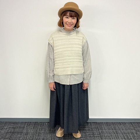 レディース　ニットベスト　（Mushroom)