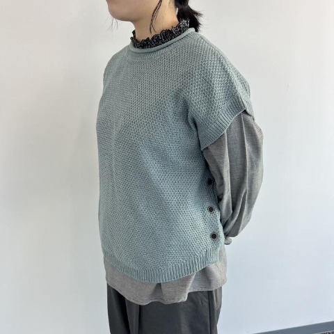 レディース　ニットベスト　（Mushroom)