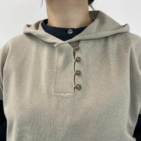 レディース　ニットベスト（Mushroom)