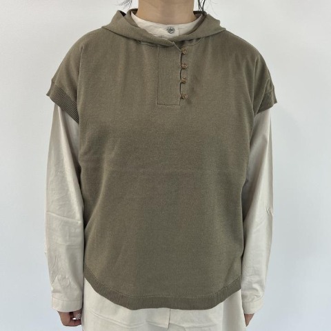 レディース　ニットベスト（Mushroom)