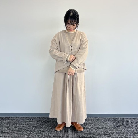 レディース　前後2WAYニットカーディガン（Mushroom）