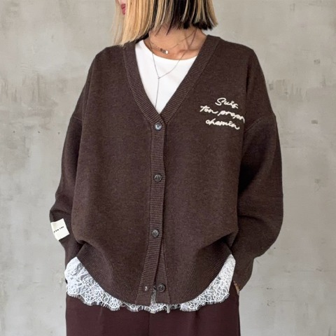 レディース　刺しゅうニットカーディガン（IKUMI）