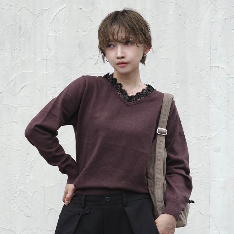 レディース　襟レースニットプルオーバー（YUKI）