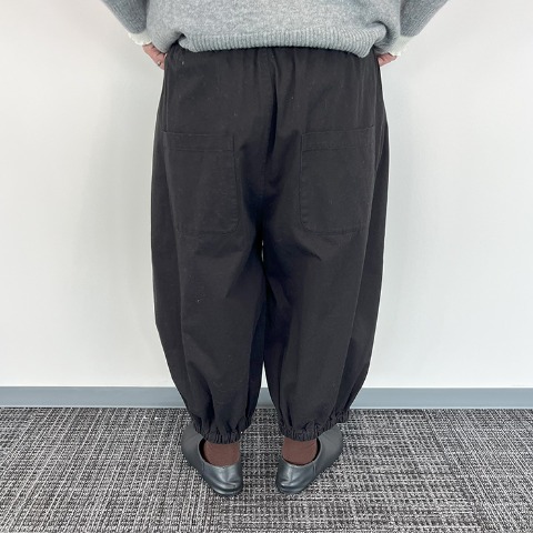 レディース　裾ゴムコクーンパンツ（Mushroom）