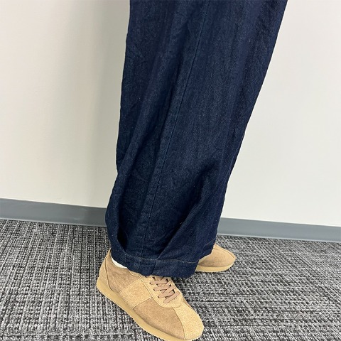 レディース　カットデニムパンツ（Mushroom）