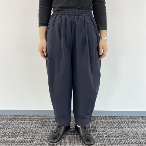 レディース　裾タックパンツ（Mushroom）