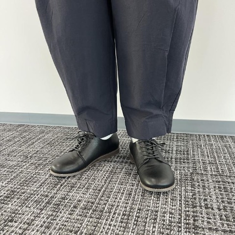 レディース　裾タックパンツ（Mushroom）