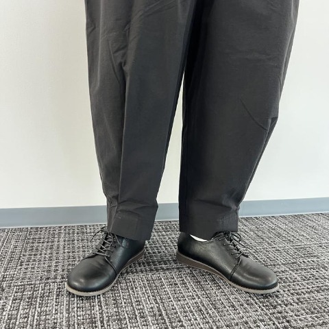 レディース　裾タックパンツ（Mushroom）