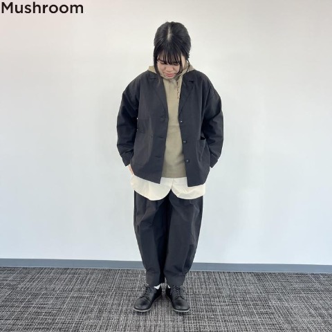 レディース　裾タックパンツ（Mushroom）