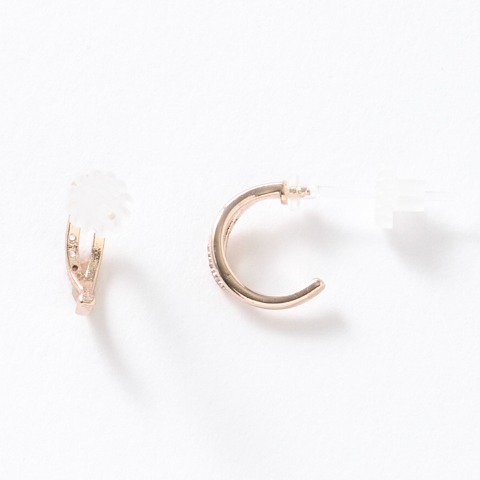 ピアス