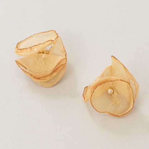 レディース　イヤリング（tsukuru&Lin.）