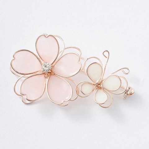 レディース　ブローチ（桜シリーズ）