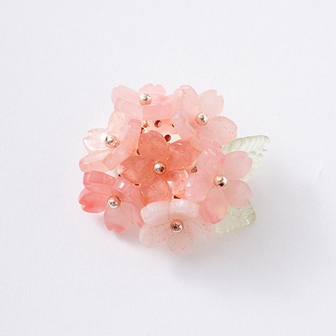 レディース　ブローチ（桜シリーズ）