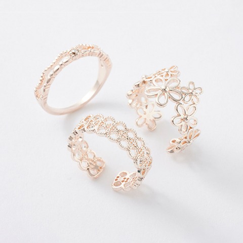 レディース　リング3点セット（桜シリーズ）
