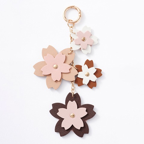 レディース　バッグチャーム（桜シリーズ）