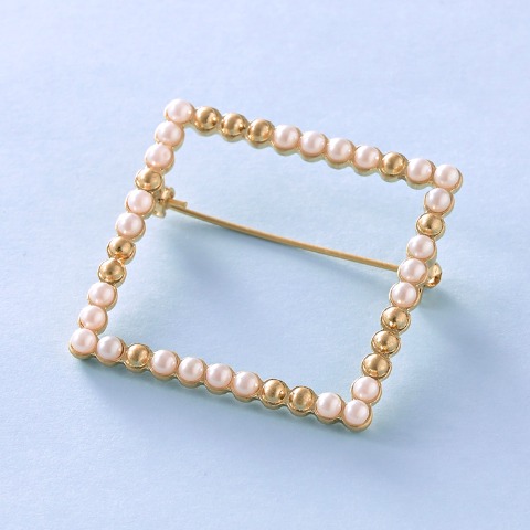 レディース　ブローチ（tsukuru&Lin.）