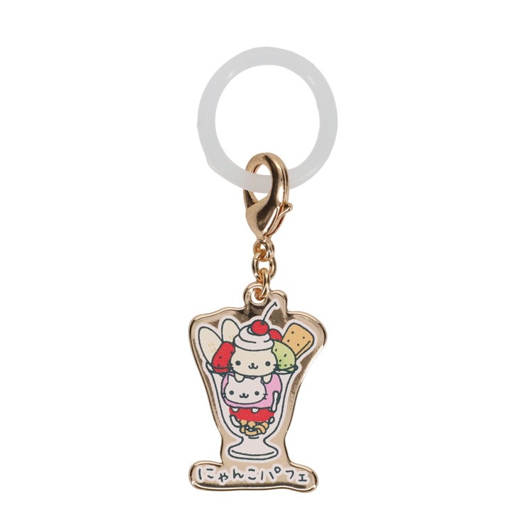 シャンシャン様♡のにさいシャンちゃん♡オーダーLuanaオリジナルXmasグッズ レディース チャーム（にゃんにゃんにゃんこ） | シャンブル