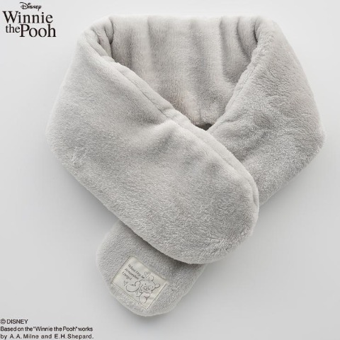 レディース　マフラー（くまのプーさん）