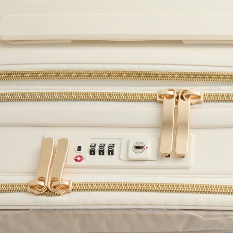 カプセルキャリーケース