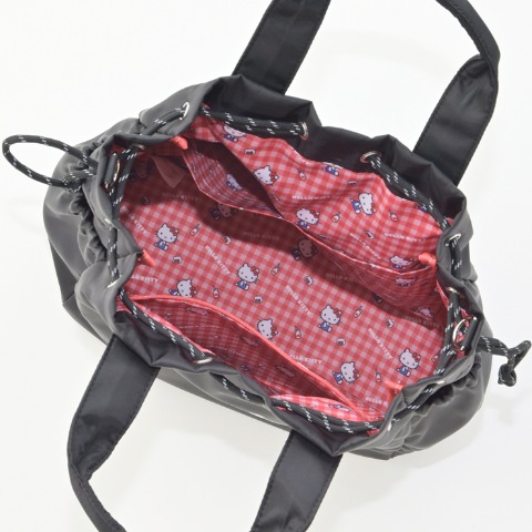 ハッピーバッグ　ショルダーバッグ+2WAYバッグ+ポーチ3点セット（ハローキティ）