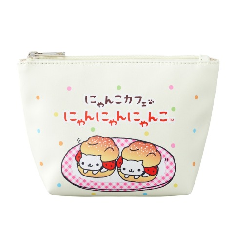 ポーチ（にゃんにゃんにゃんこ）