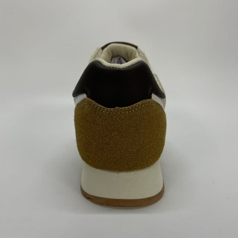 レディース　スニーカー（MOZ）