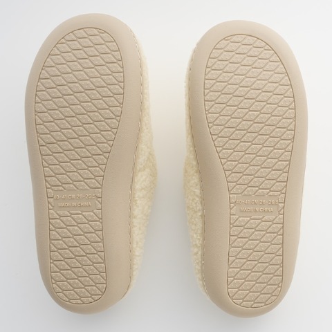 レディース　クロッグシューズ（くまのプーさん）