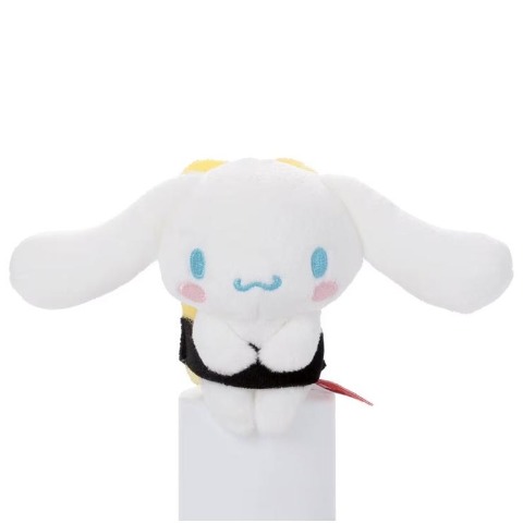 ぬいぐるみマスコット（シナモロール）