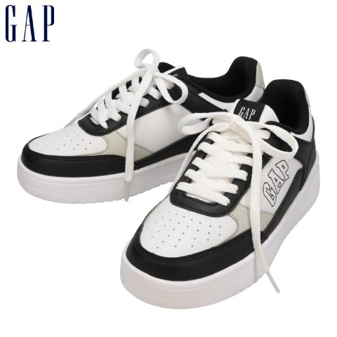 レディース　スニーカー（GAP）