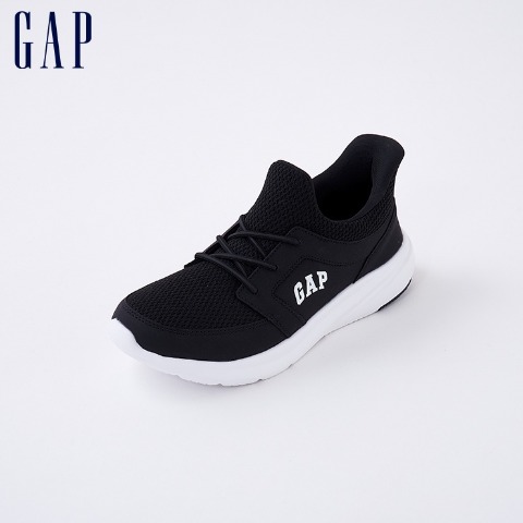 レディース　立ったまま履ける幅広スニーカー（GAP）