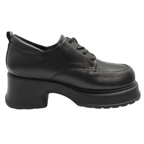 レディース　カジュアルシューズ（CECIL McBEE）