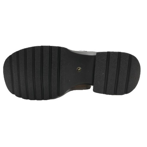 レディース　カジュアルシューズ（CECIL McBEE）